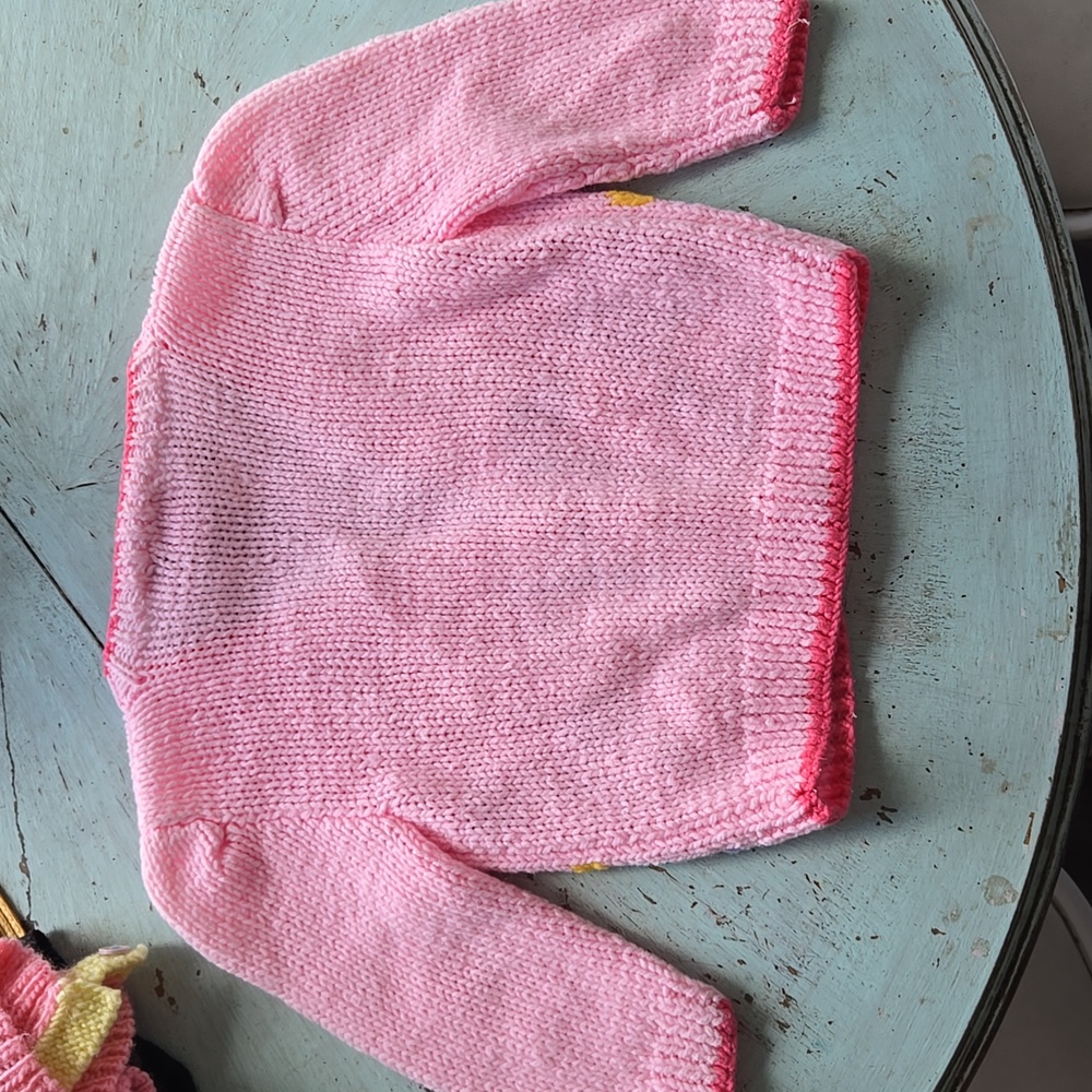 🌸 Vintage MINE ALONE Cardigan - Picture 5 of 5